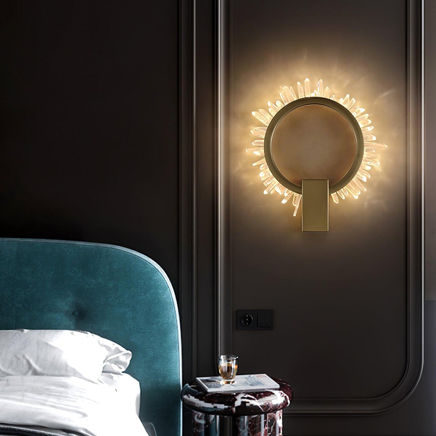 Natural Crystal Wall Lamp - Modern LED Indoor Lighting