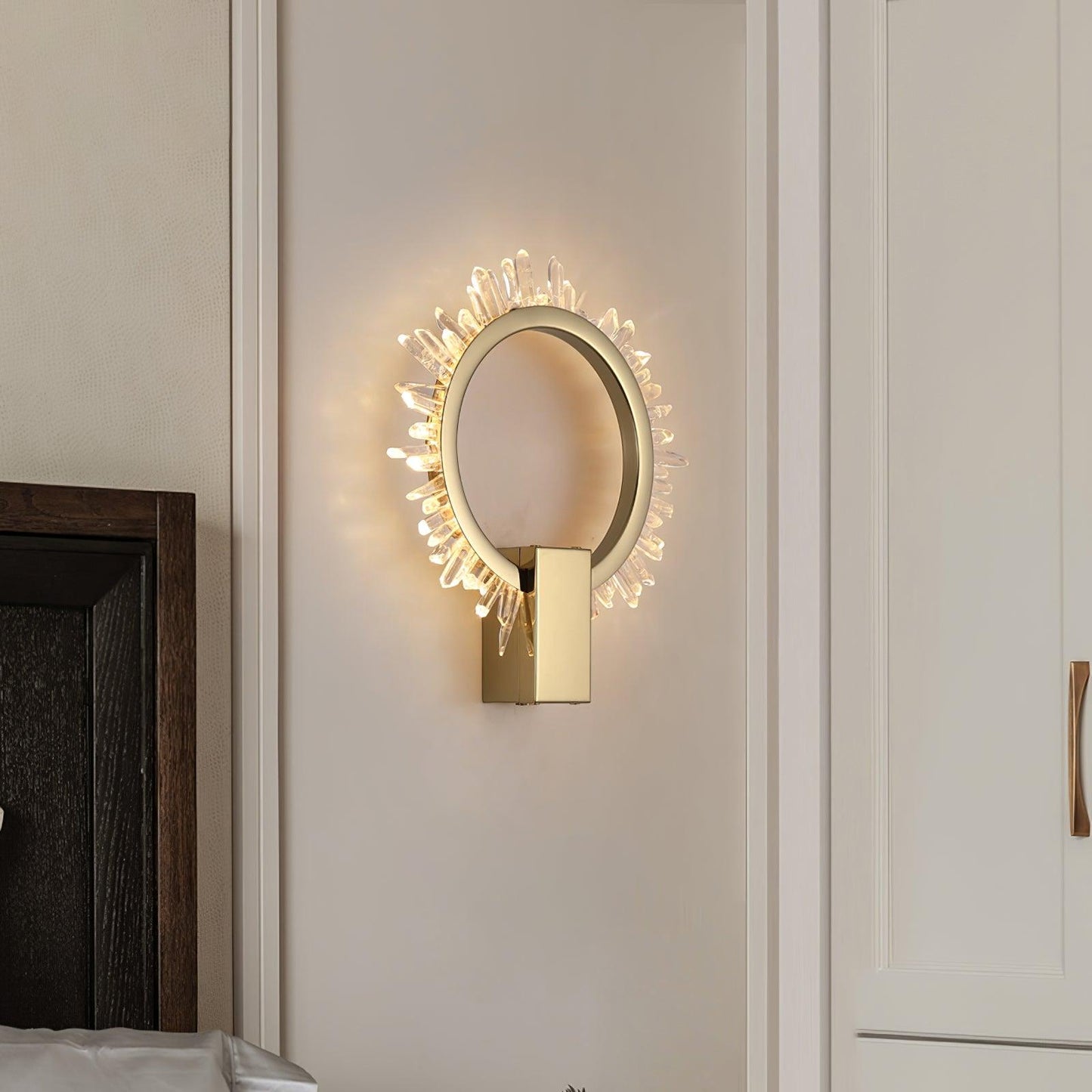 Natural Crystal Wall Lamp - Modern LED Indoor Lighting