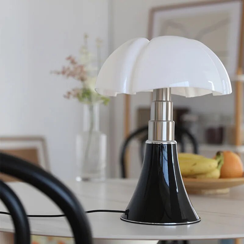 Bloom Flower Table Lamp – Adjustable Designer Lighting