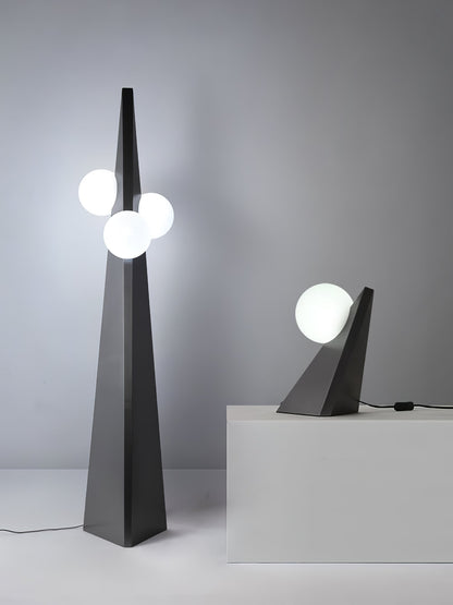 Noir Roy Floor Lamp - Modern LED Steel Design - Indoor Use