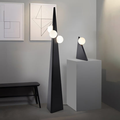Noir Roy Floor Lamp - Modern LED Steel Design - Indoor Use