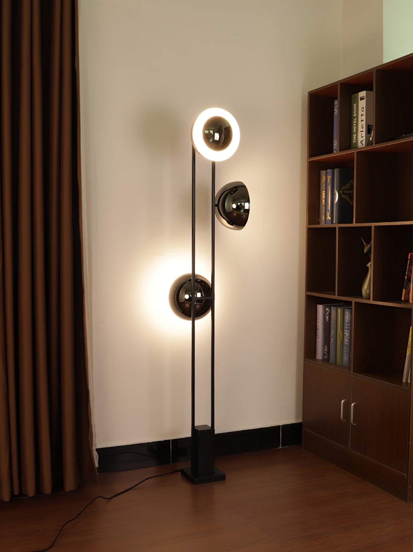 O3 Floor Lamp Modern Black LED Three-Light Indoor Lighting