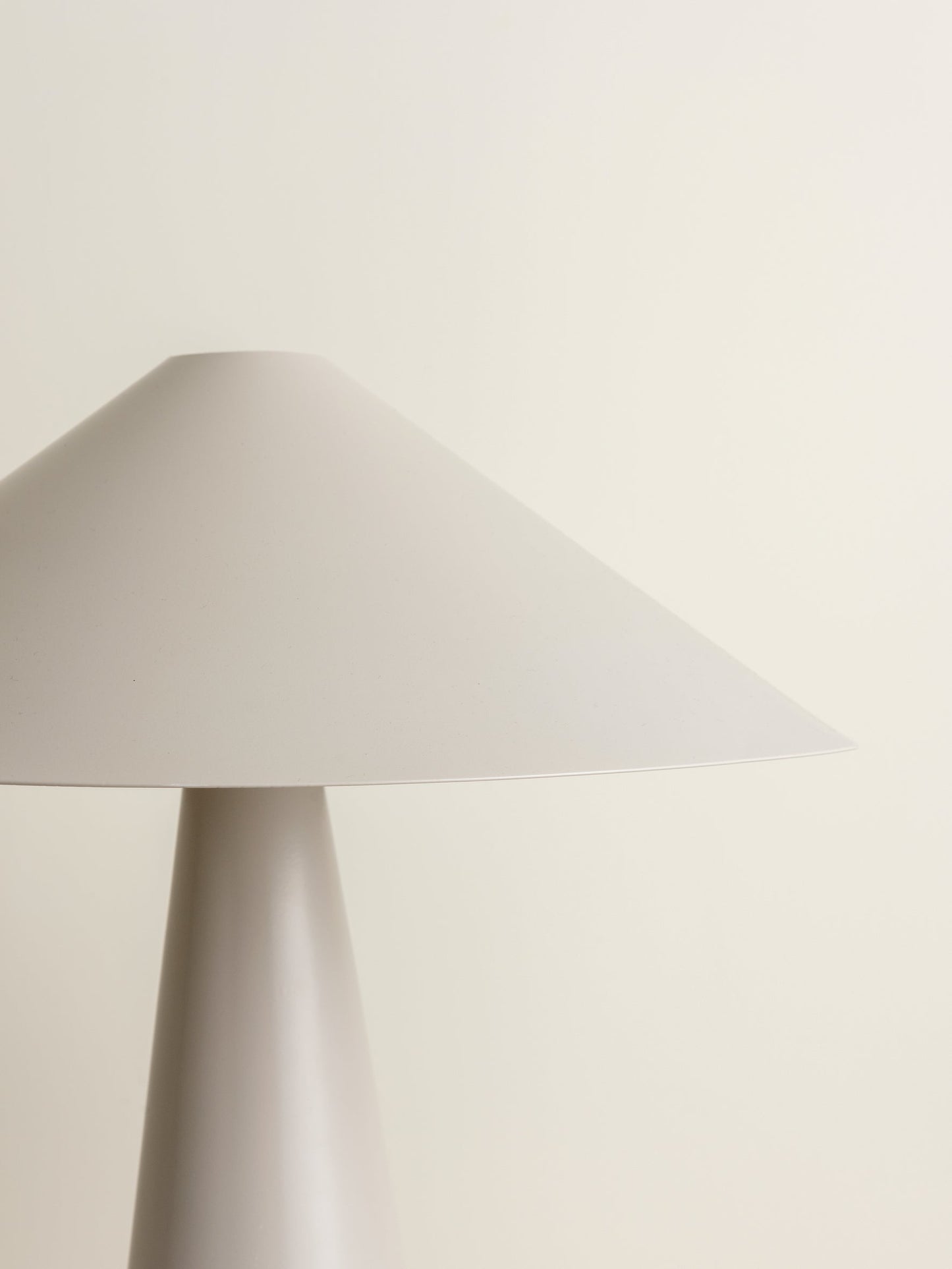 Orta Cone Table Lamp – Modern Scandinavian Elegance