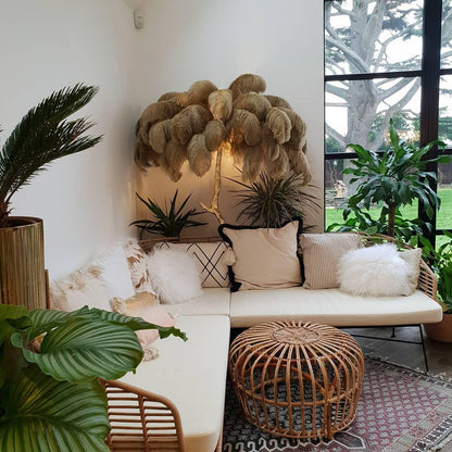 Ostrich Feather Brass Floor Lamp - Luxury Indoor Lighting