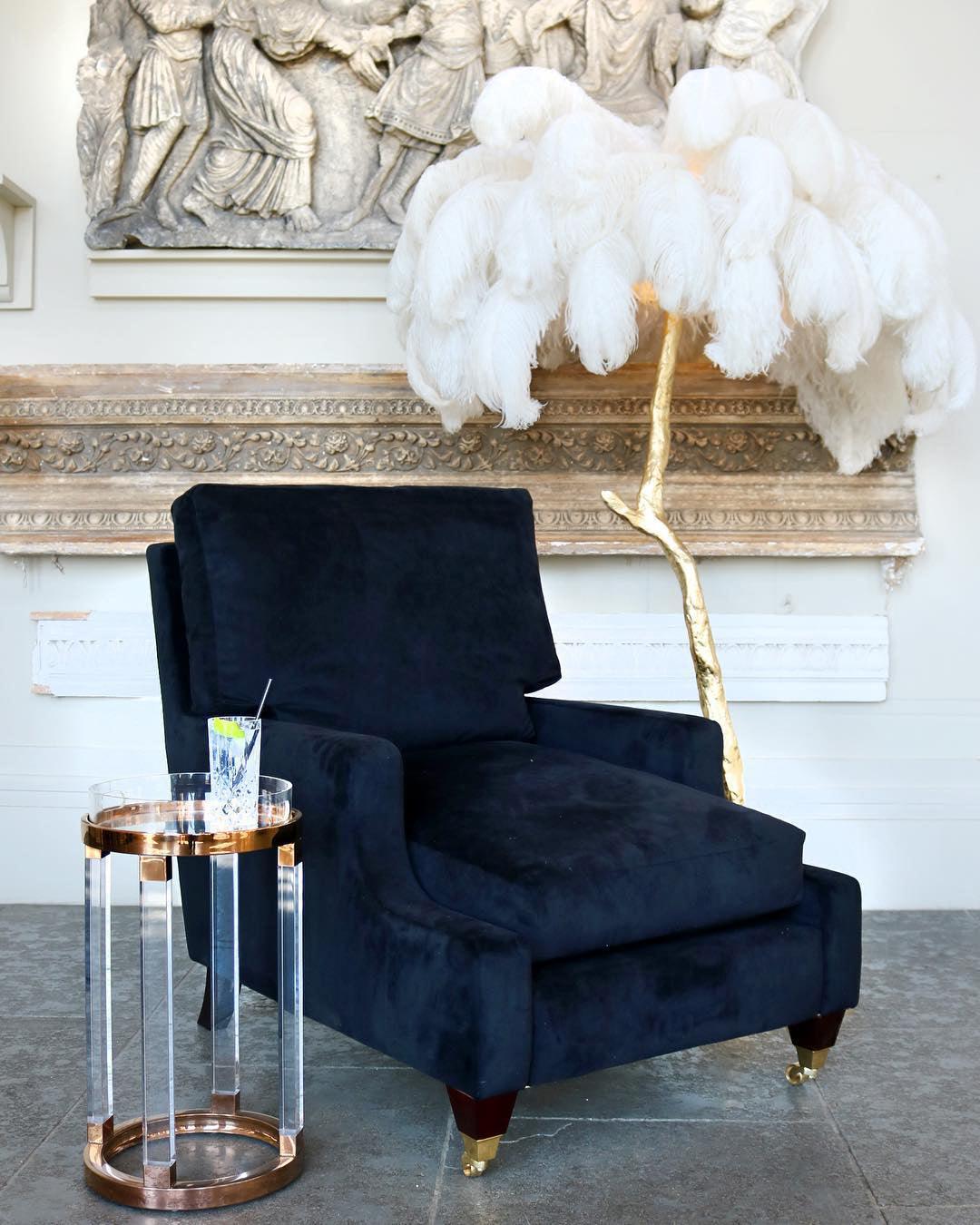 Ostrich Feather Brass Floor Lamp - Luxury Indoor Lighting