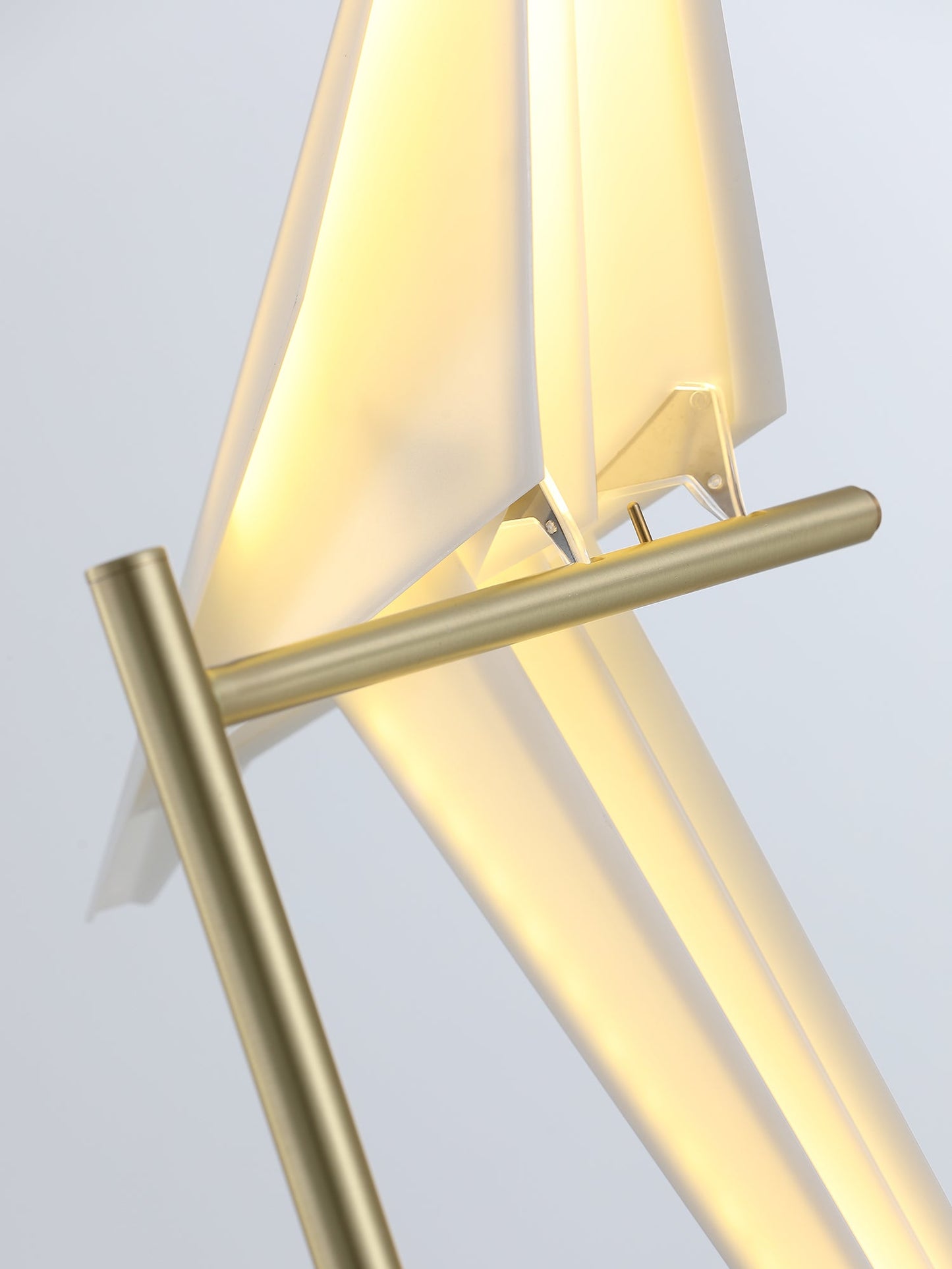 Paper Crane Bird Floor Lamp with Integrated LED Light
