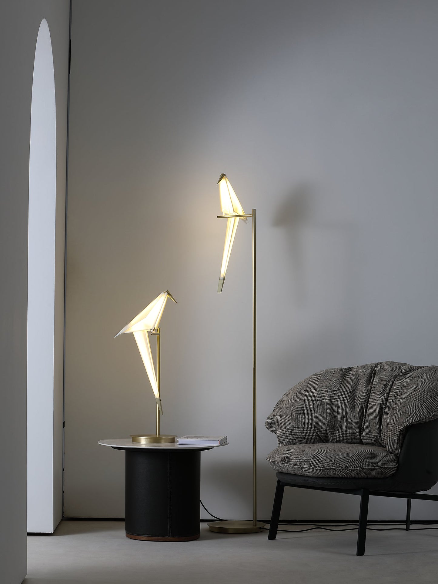 Paper Crane Bird Floor Lamp with Integrated LED Light