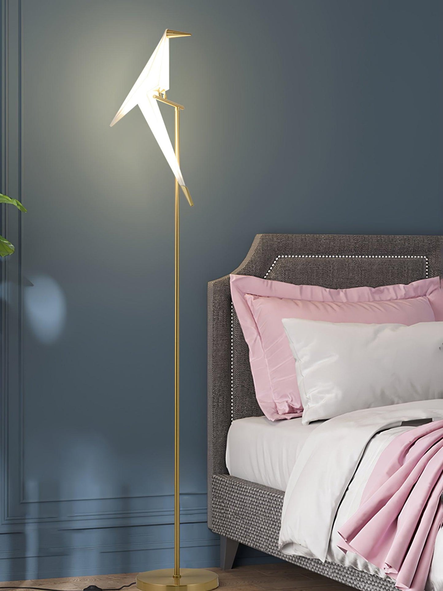 Paper Crane Bird Floor Lamp with Integrated LED Light