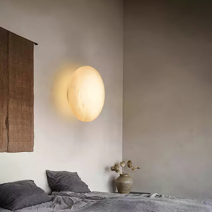 Pebble Alabaster Wall Light - Dimmable LED Indoor Lamp