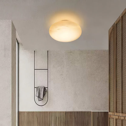 Pebble Alabaster Wall Light - Dimmable LED Indoor Lamp