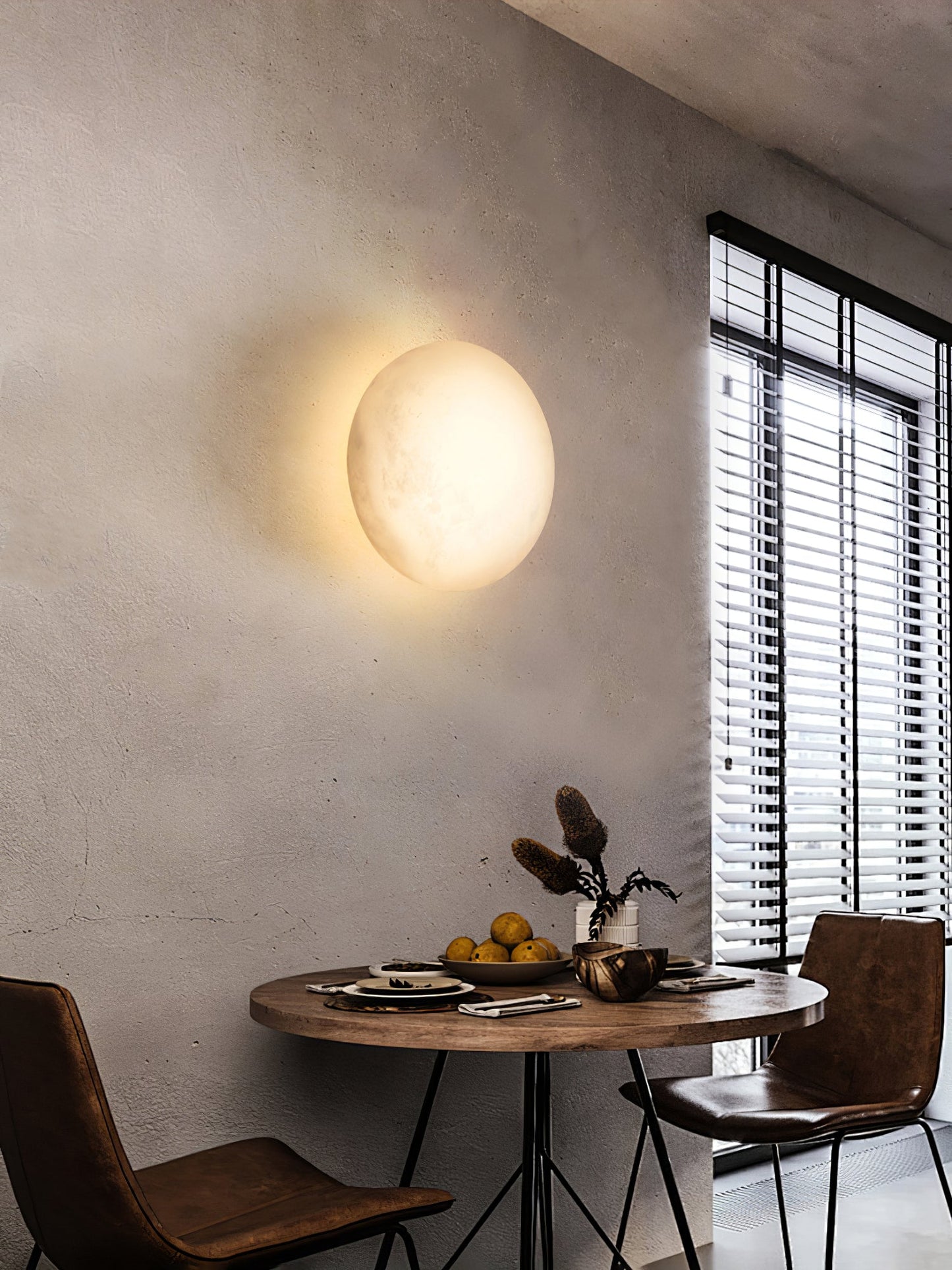 Pebble Alabaster Wall Light - Dimmable LED Indoor Lamp