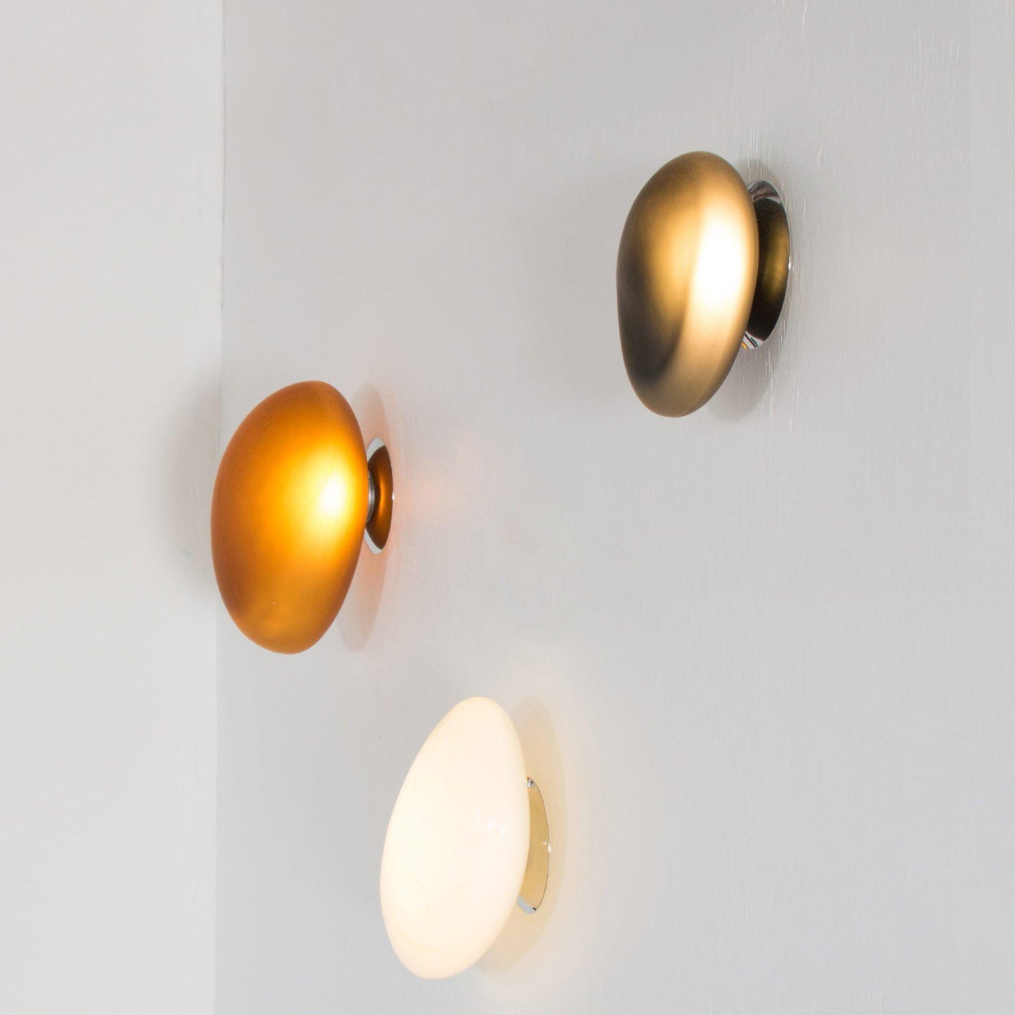 Bubble Glass Wall Lamp with Dimmable LED - Indoor Lighting