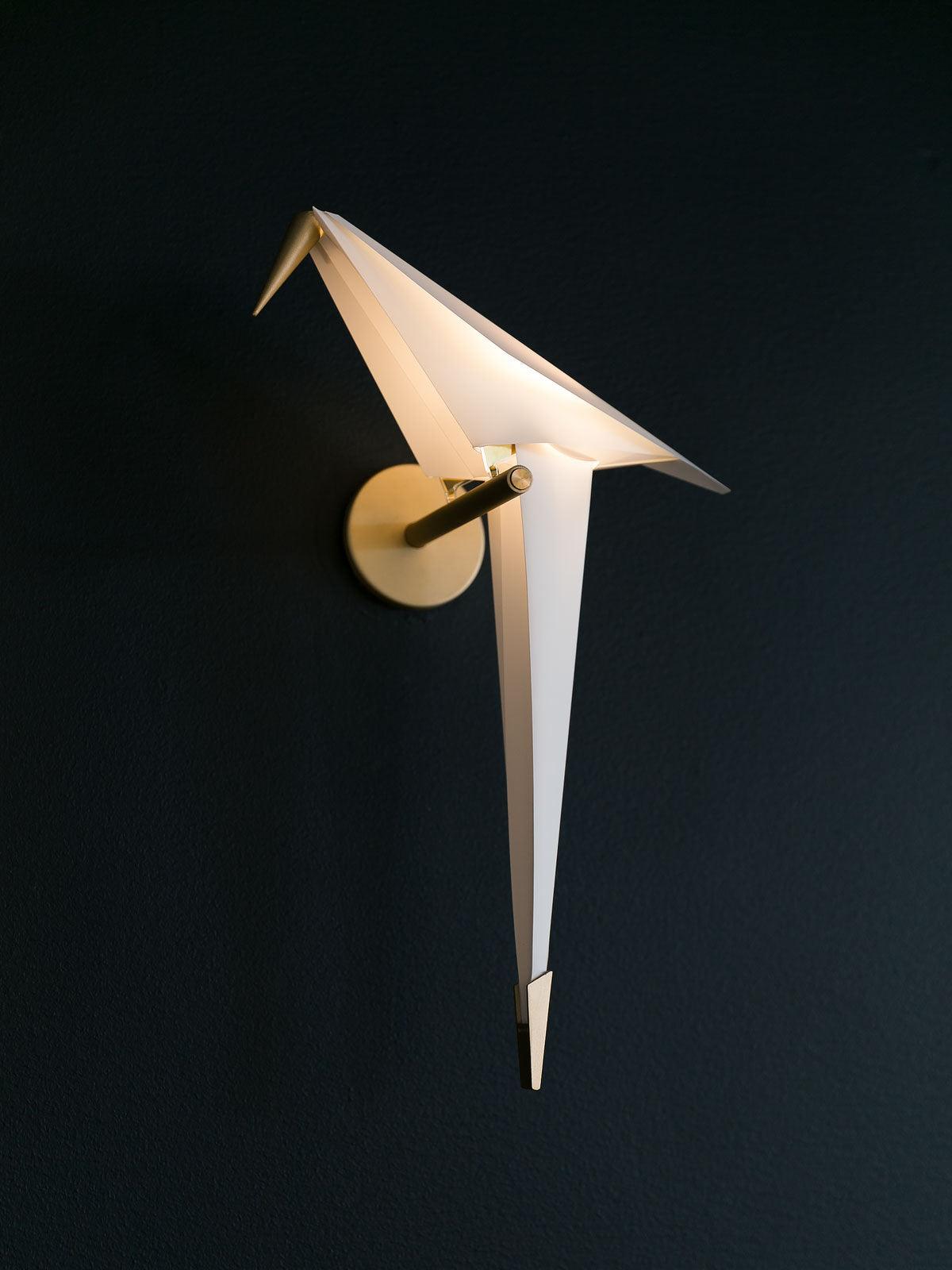 Avian Serenity Wall Lamp - Adjustable LED Indoor Light