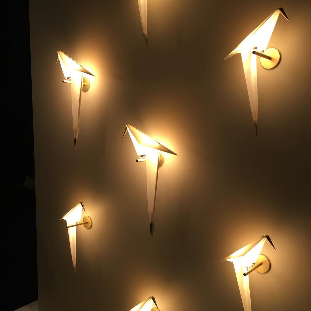 Avian Serenity Wall Lamp - Adjustable LED Indoor Light