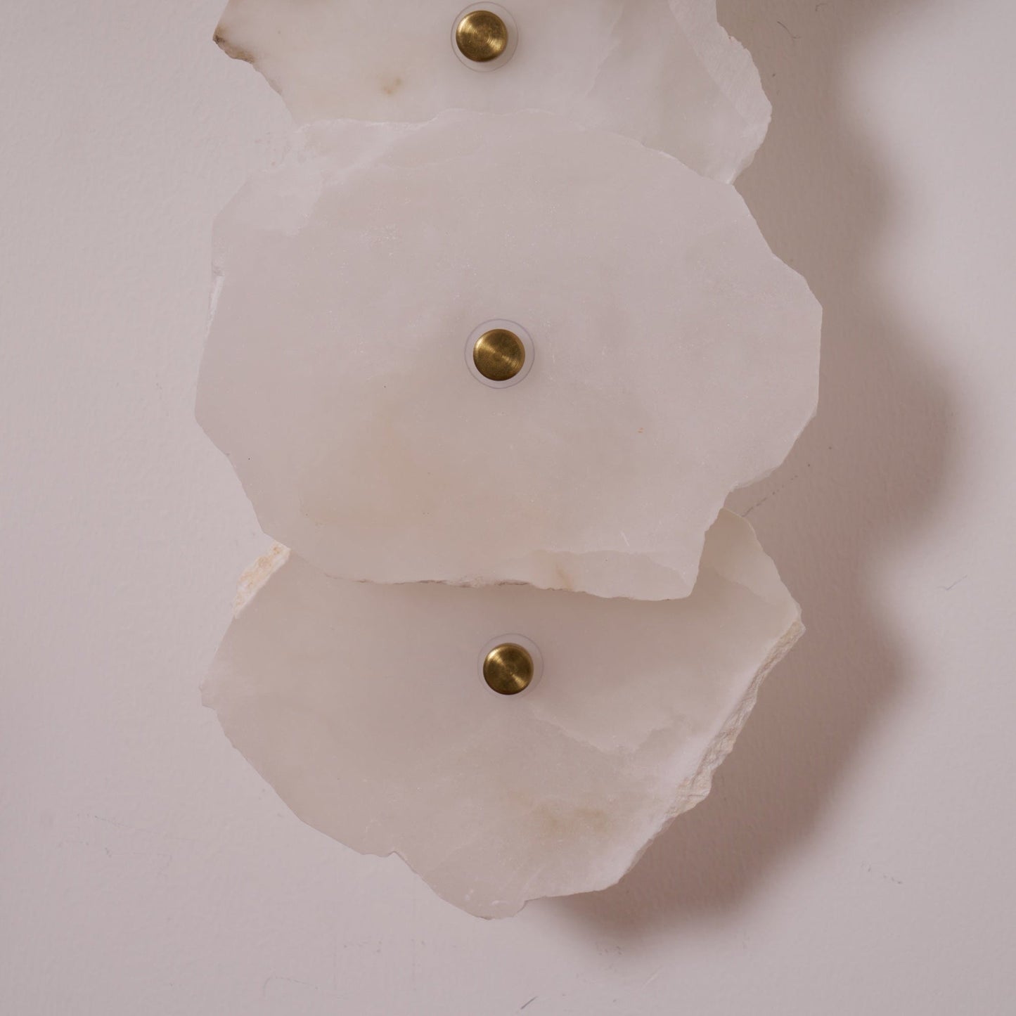 Petra Alabaster Wall Lamp - Modern LED Indoor Lighting