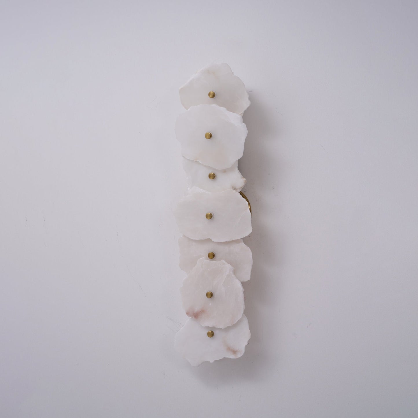 Petra Alabaster Wall Lamp - Modern LED Indoor Lighting