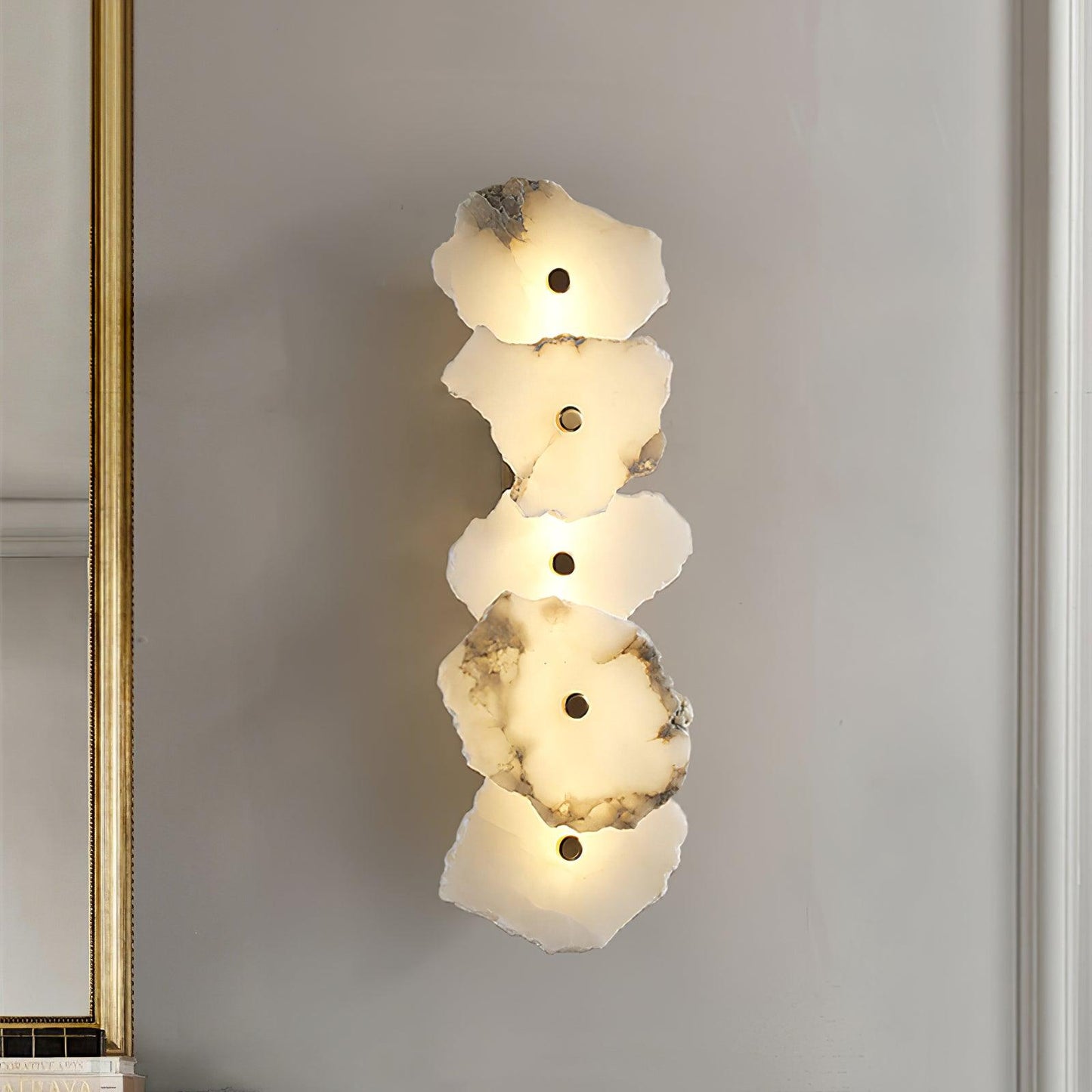 Petra Alabaster Wall Lamp - Modern LED Indoor Lighting