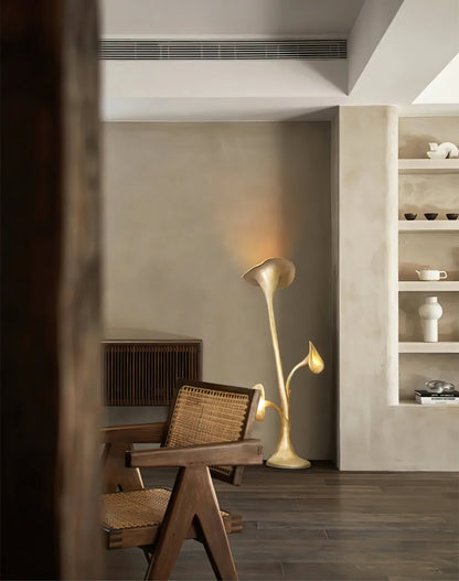 Petunia Sculpture Floor Lamp with Dimmable LED Light