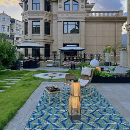 Plastic Rattan Outdoor Post Light - Solar Powered LED, Waterproof