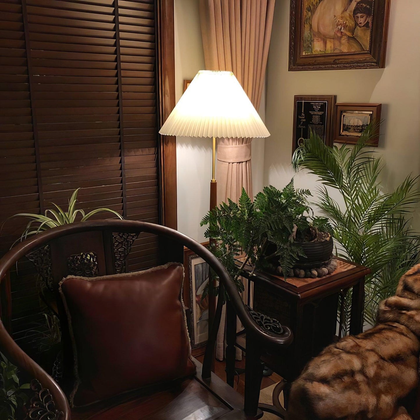 Pleated Floor Lamp - Elegant LED Design, Indoor Use, Wood Base