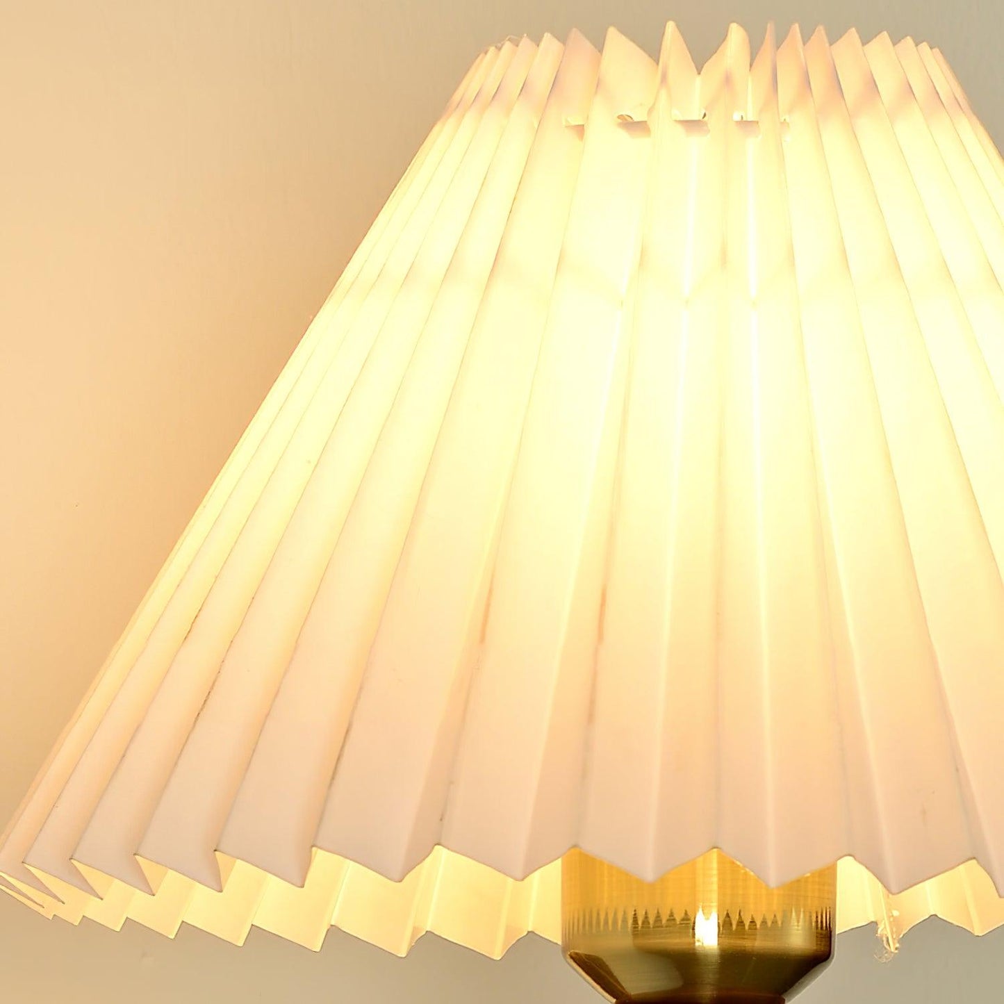 Pleated Walnut Wall Light | LED Indoor Fixture, Elegant Design