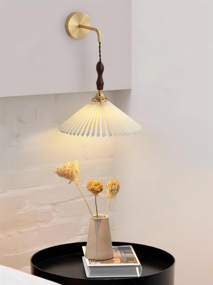 Pleated Wooden Wall Lamp - Stylish LED Indoor Lighting