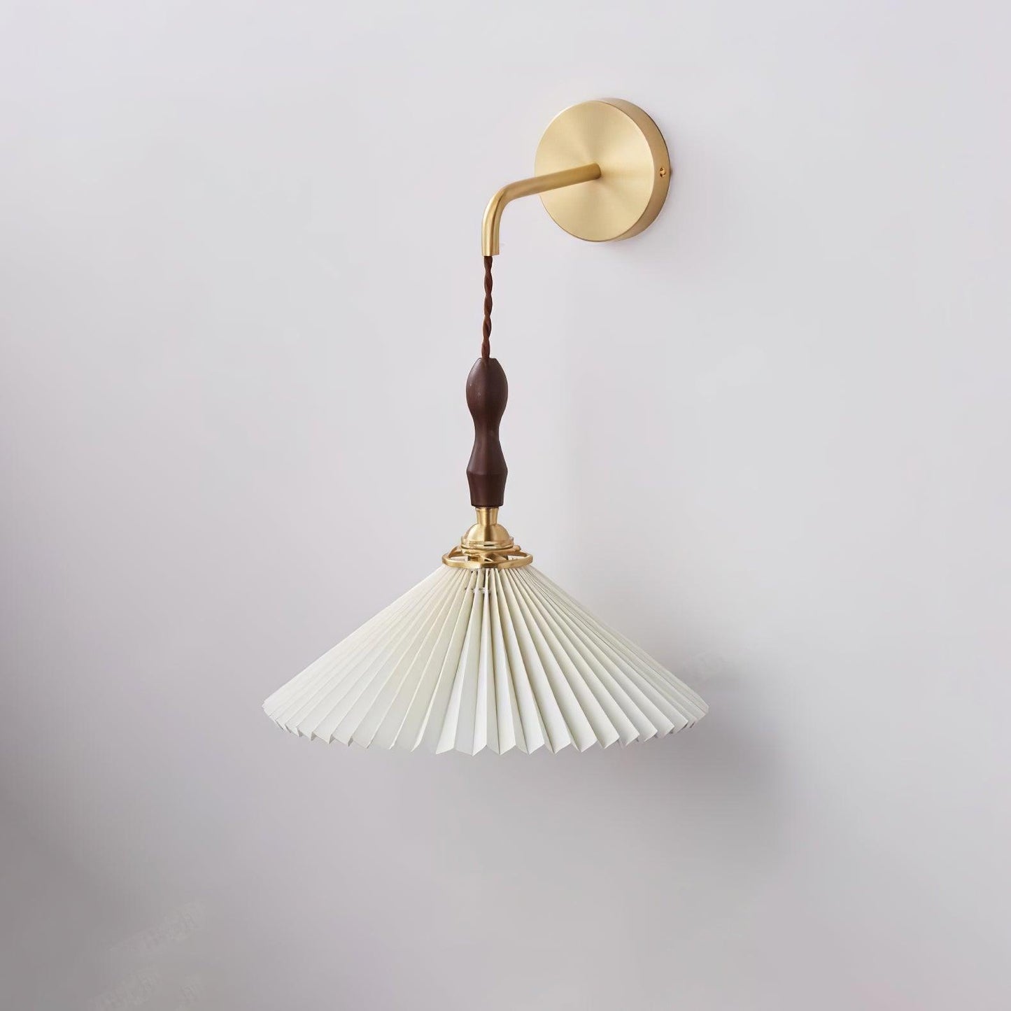 Pleated Wooden Wall Lamp - Stylish LED Indoor Lighting