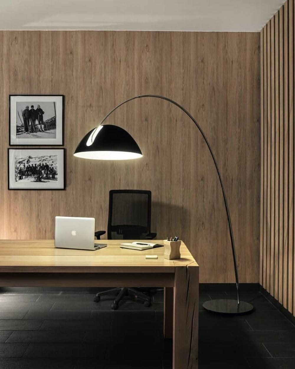 Verse Arc Floor Lamp - Scandinavian Design, LED, Black