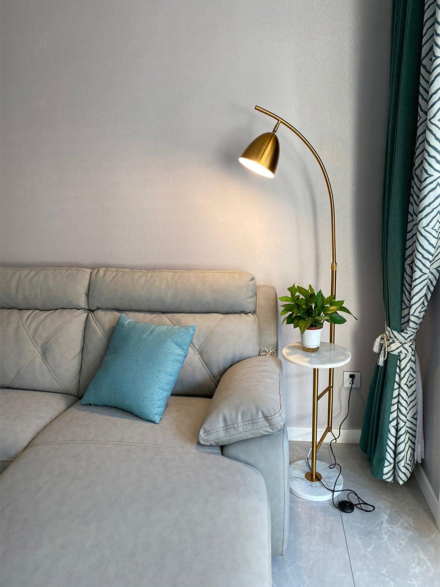 Rani Floor Lamp with Tray, LED, Metal, Black, Gold Finish