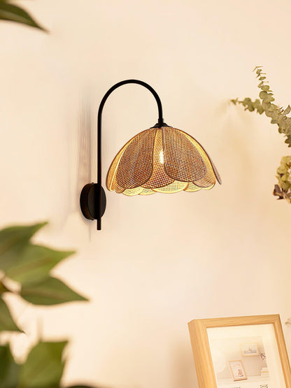 Rattan Petal Wall Lamp - LED Indoor Lighting Fixture