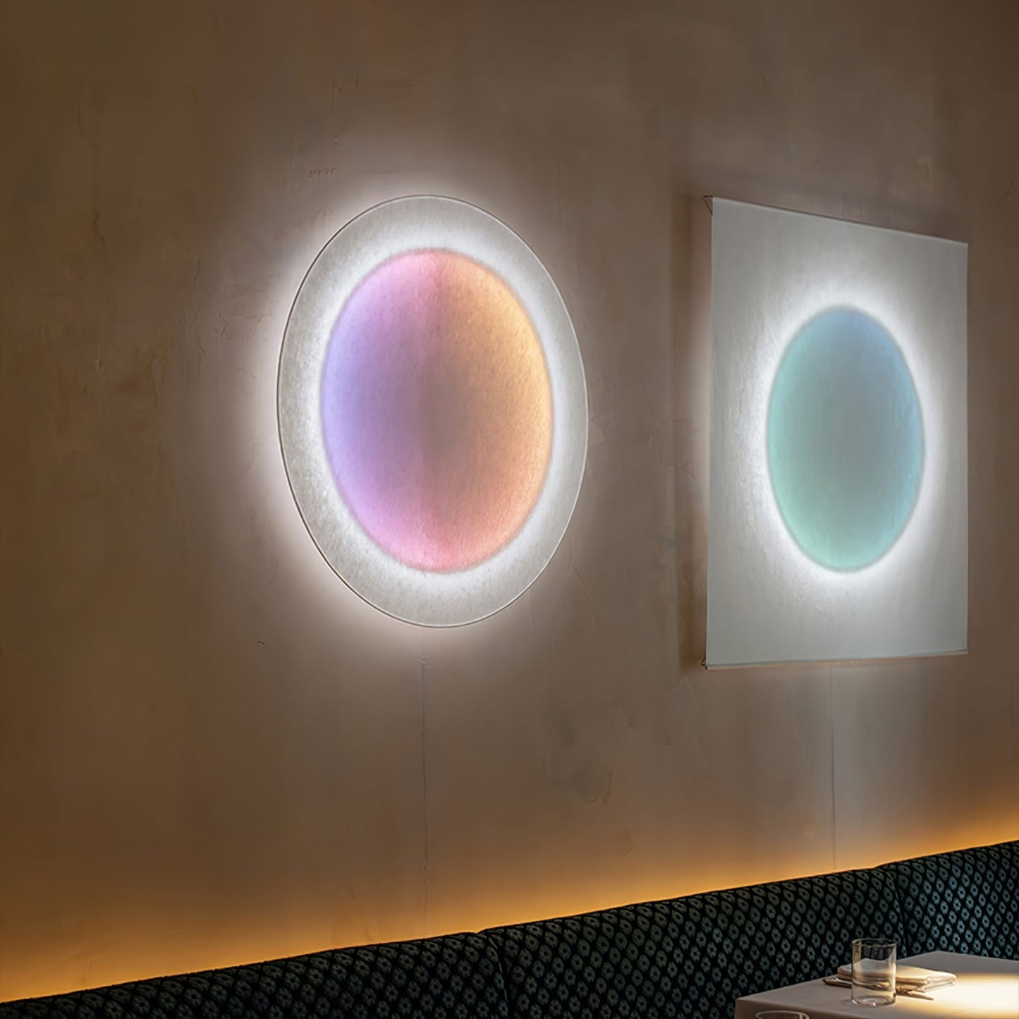 Relax Wall Light Set of 2 - Dimmable LED Indoor Lighting