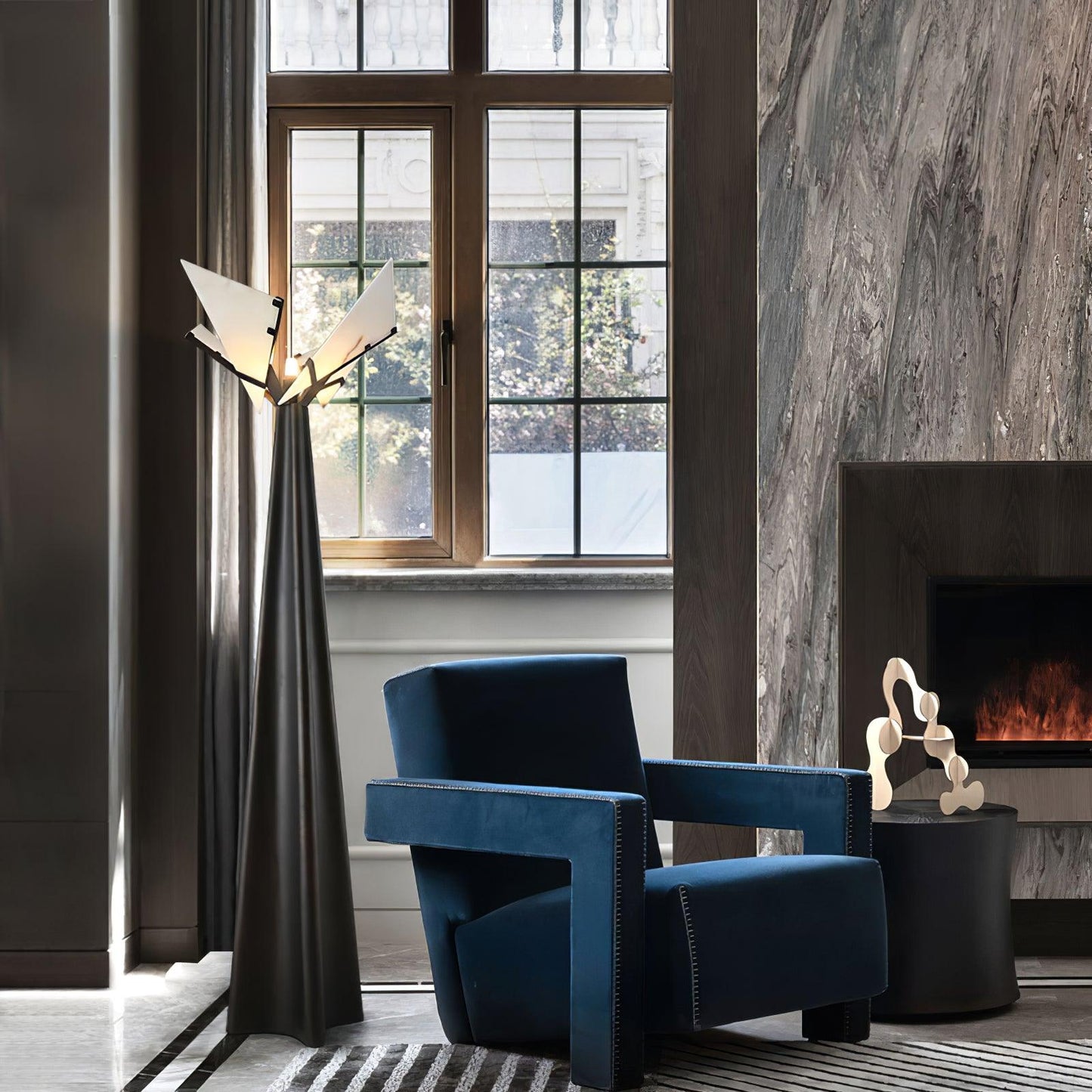Religieuse Floor Lamp - Elegant LED Alabaster Design