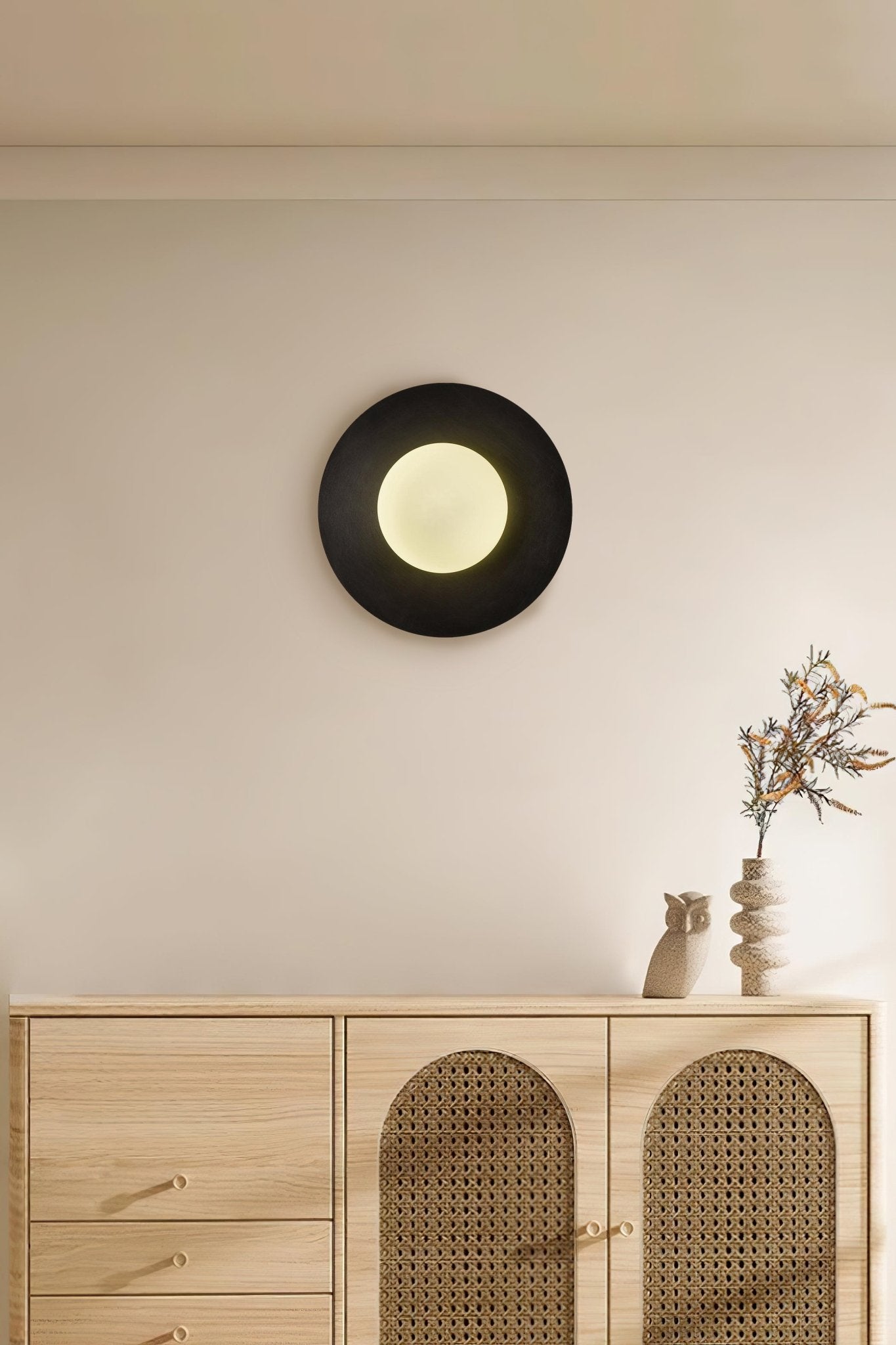 Round Glass Art Wall Lamp - LED Indoor Wall Light, Black