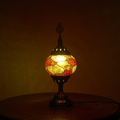 Traditional Tiffany Romantic Oval Iron Enamel 1-Light Table Lamp for Bedroom