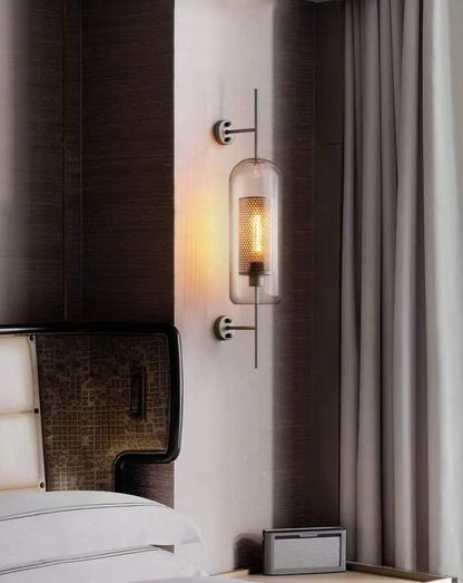 Thatcher Modern Honeycomb Wall Sconce – Brass & Glass Elegance