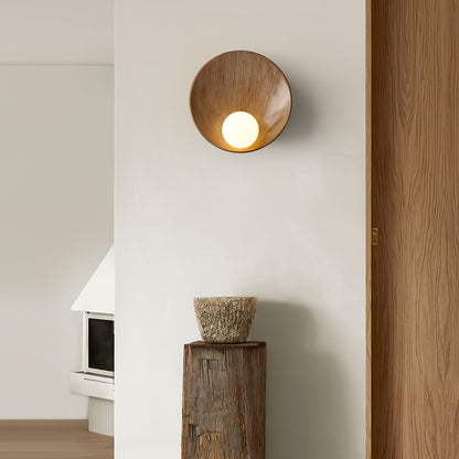 Seashell Resin Wall Lamp with LED Light - Indoor Decor