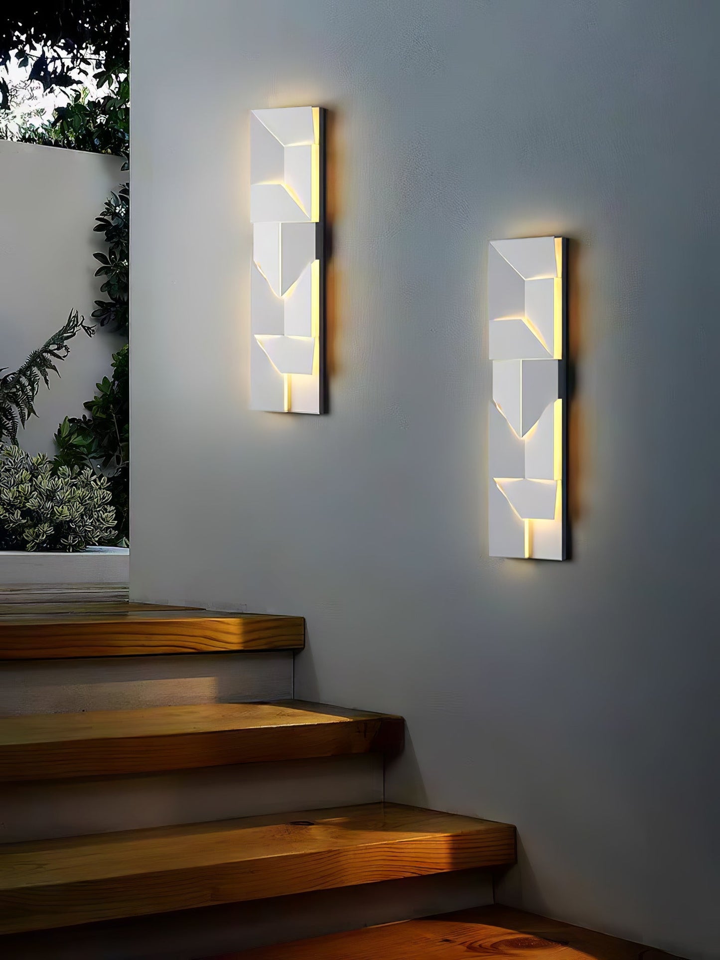 Shadows Grand Plug-in Sconce LED Wall Light - White Metal