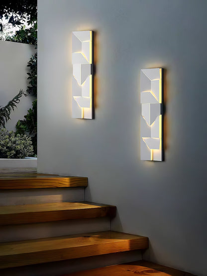 Shadows Grand Plug-in Sconce LED Wall Light - White Metal
