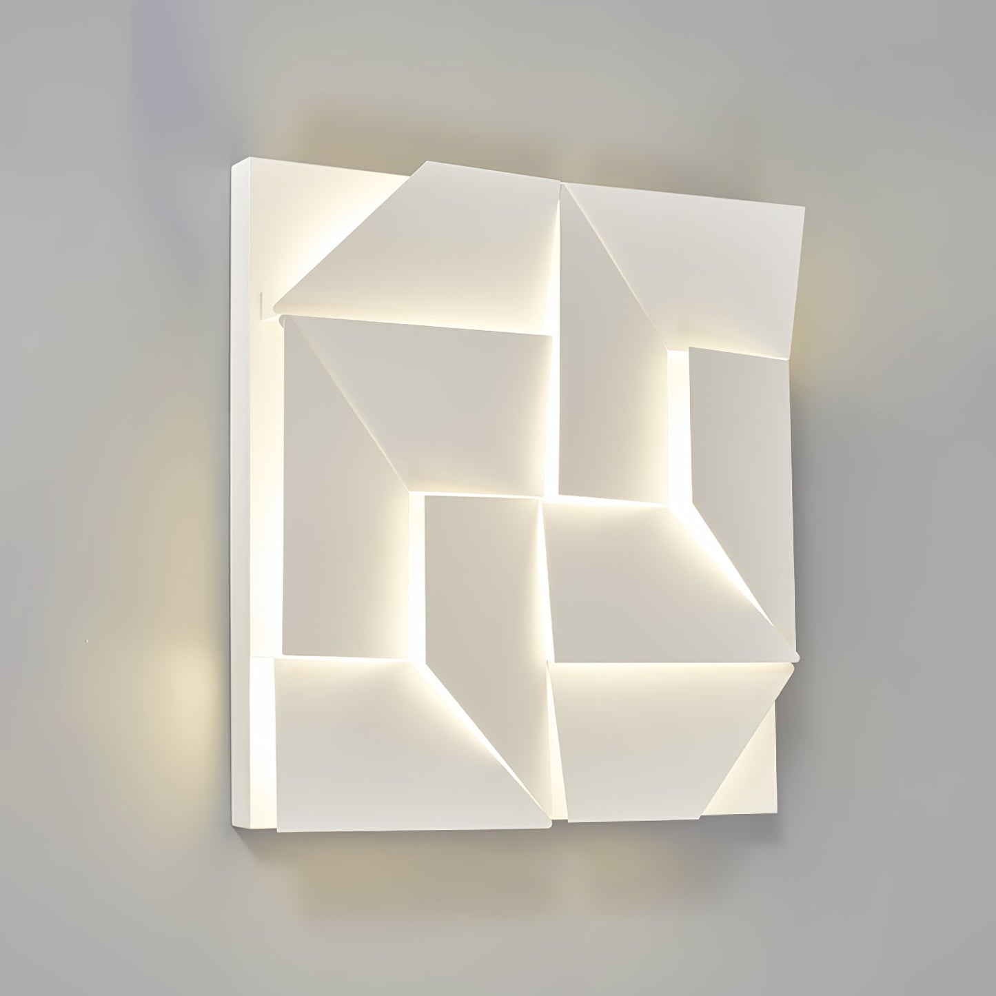 Shadows Grand Plug-in Sconce LED Wall Light - White Metal