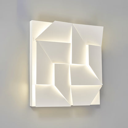 Shadows Grand Plug-in Sconce LED Wall Light - White Metal