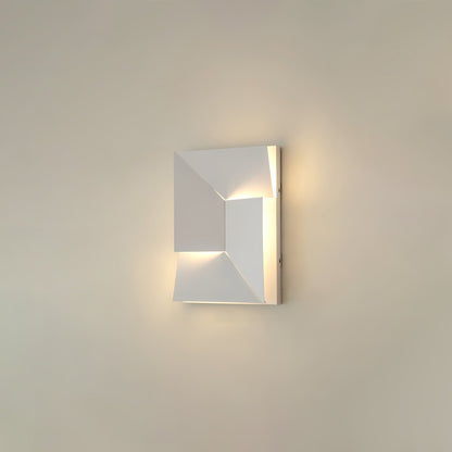 Shadows Grand Plug-in Sconce LED Wall Light - White Metal