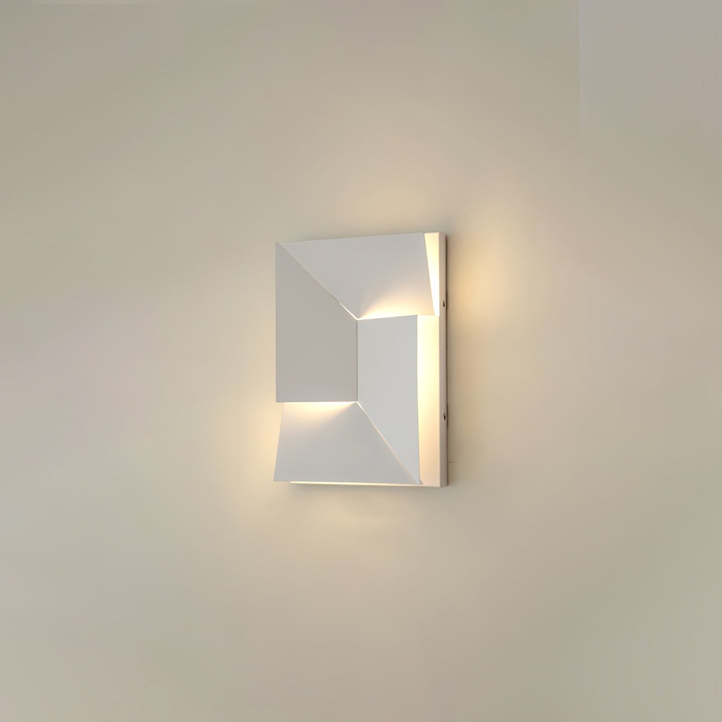 Shadows Grand Plug-in Sconce LED Wall Light - White Metal