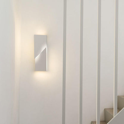 Shadows Grand Plug-in Sconce LED Wall Light - White Metal