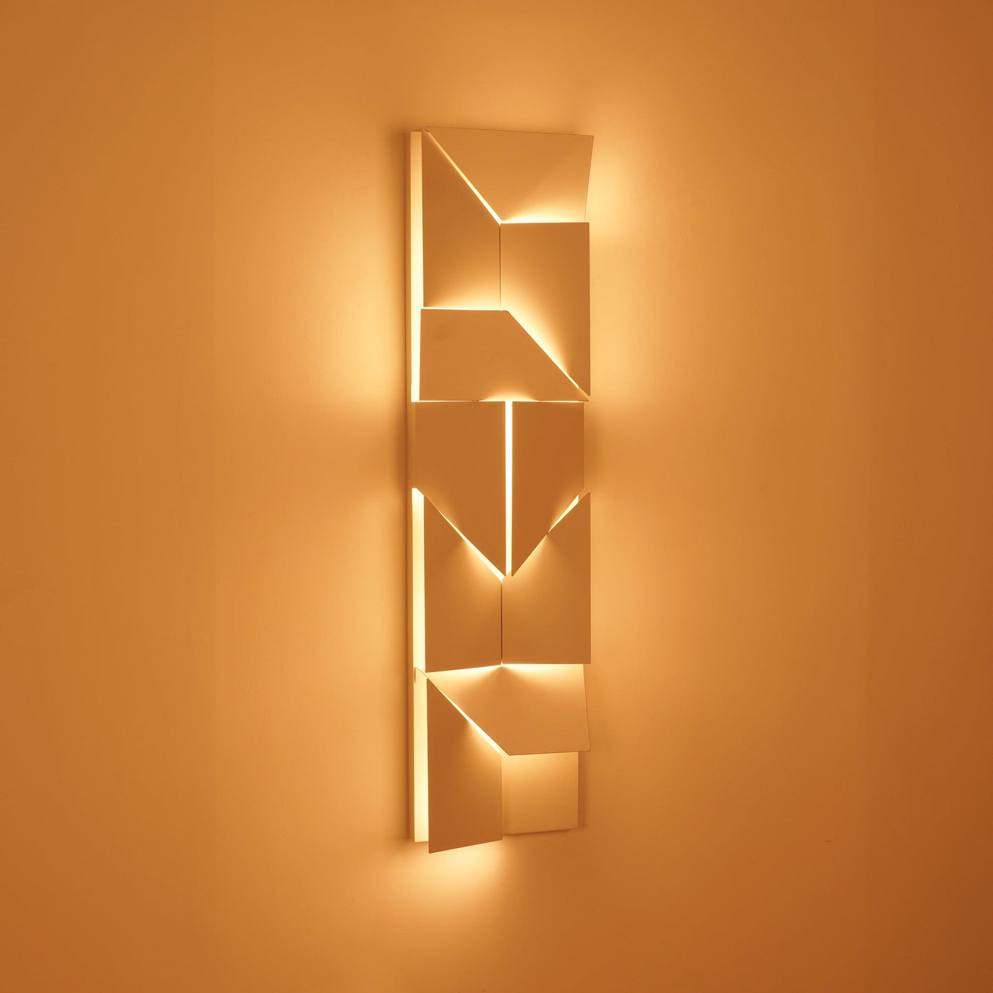 Shadows Grand Plug-in Sconce LED Wall Light - White Metal