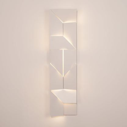Shadows Grand Plug-in Sconce LED Wall Light - White Metal