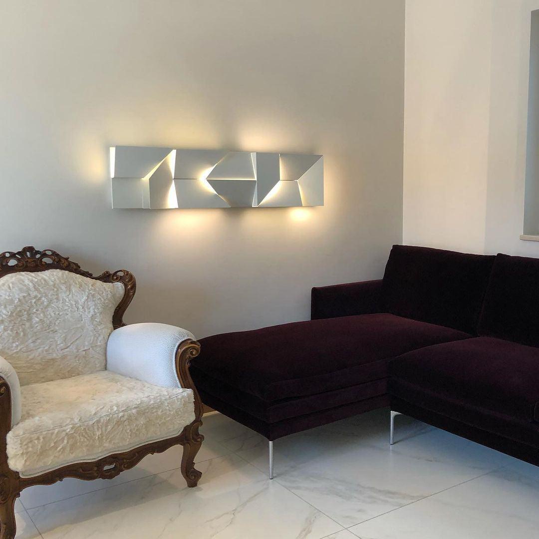 Shadows Grand Plug-in Sconce LED Wall Light - White Metal