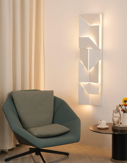 Shadows Grand Plug-in Sconce LED Wall Light - White Metal