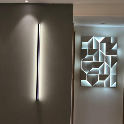Shadows Grand Plug-in Sconce LED Wall Light - White Metal
