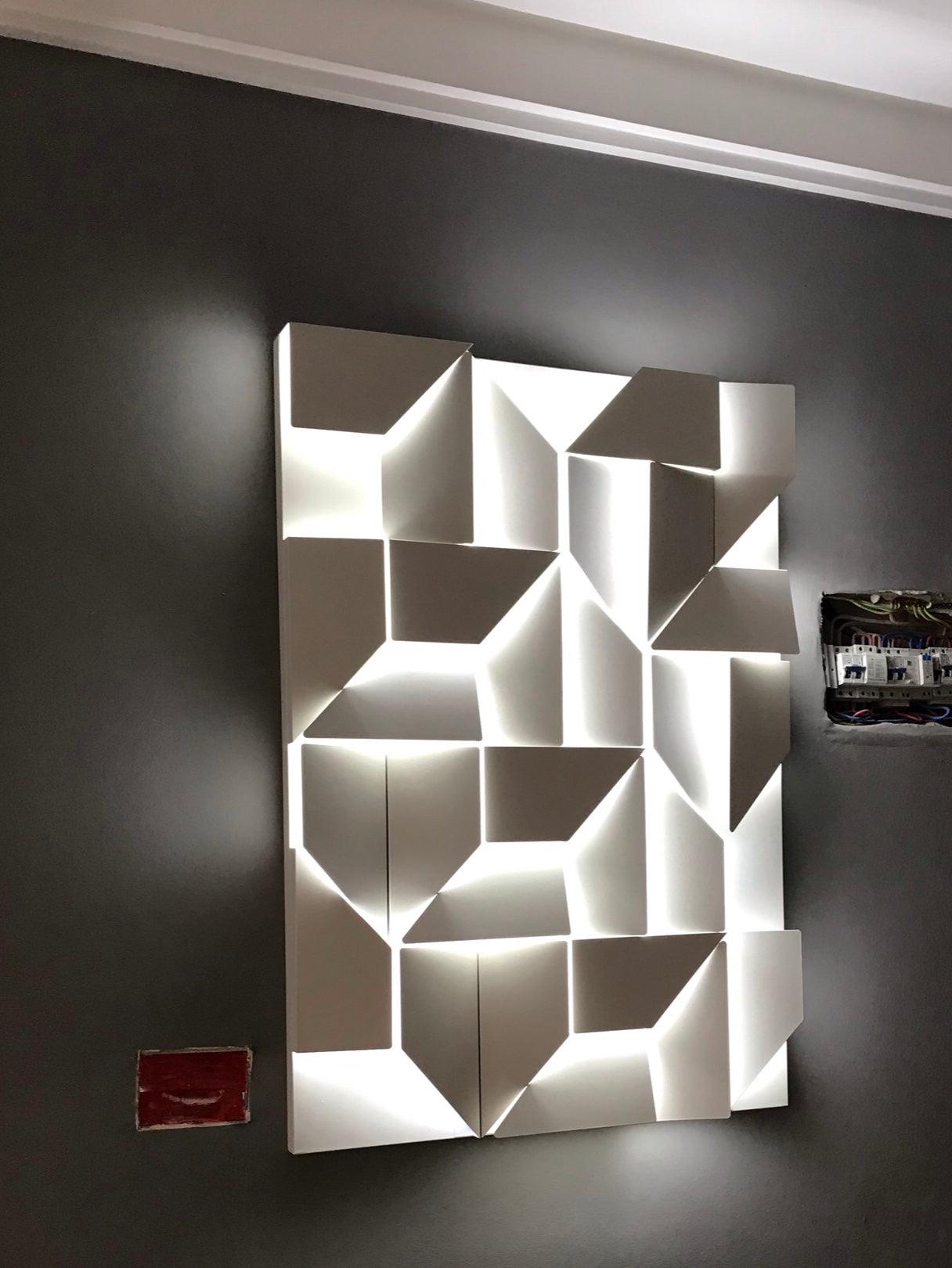 Shadows Grand Plug-in Sconce LED Wall Light - White Metal