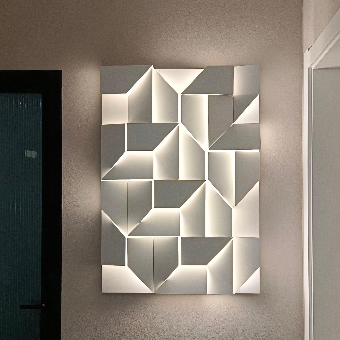 Shadows Grand Plug-in Sconce LED Wall Light - White Metal